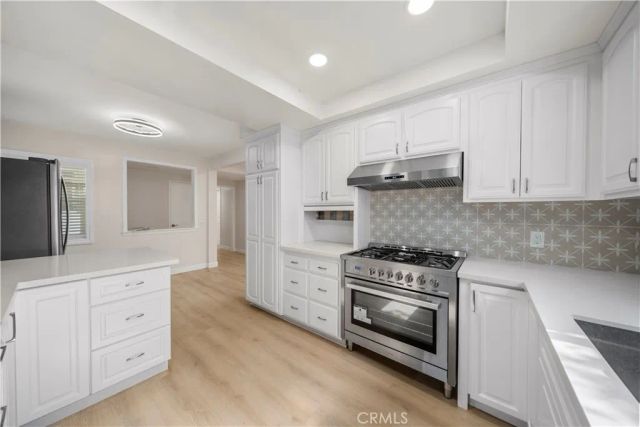 912 W Hill, Fullerton, CA 92832