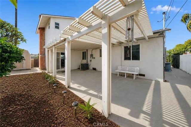 912 W Hill, Fullerton, CA 92832