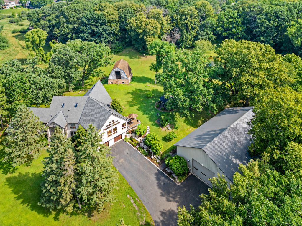 6300 Rolling Hills Drive, Lino Lakes, MN 55110 — exterior