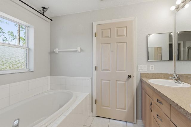 1562 JAKWAY ROAD, North Port, FL 34288