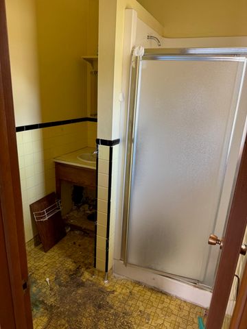 2432 6TH Avenue, Council Bluffs, IA 51501