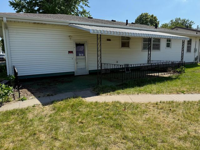 2432 6TH Avenue, Council Bluffs, IA 51501