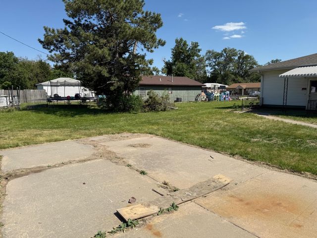 2432 6TH Avenue, Council Bluffs, IA 51501