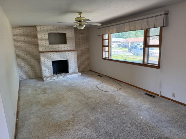 2432 6TH Avenue, Council Bluffs, IA 51501