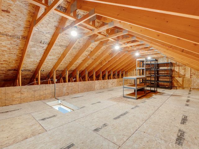 6560 Pine Ridge Way, Nine Mile Falls, WA 99026