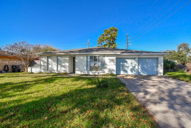 9527 Willow Wood Lane, Houston, TX 77086