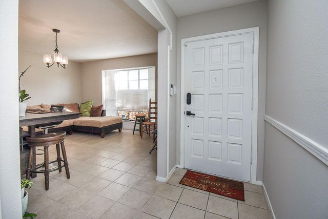 9527 Willow Wood Lane, Houston, TX 77086