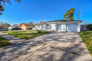 9527 Willow Wood Lane, Houston, TX 77086