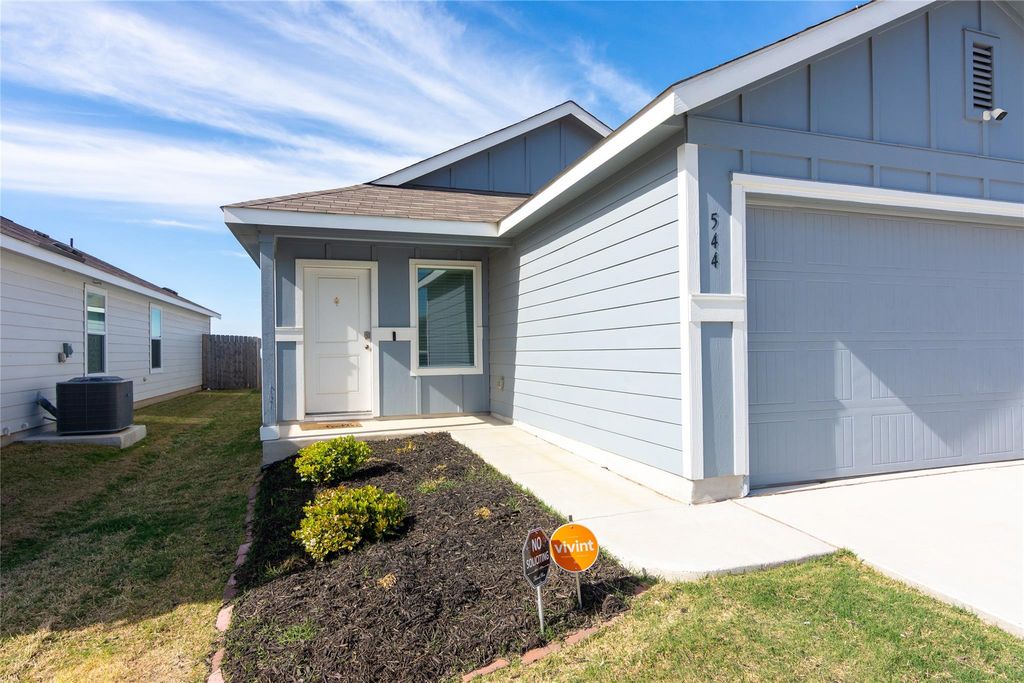 544 Rancho Del Cielo LOOP, Jarrell, TX 76537