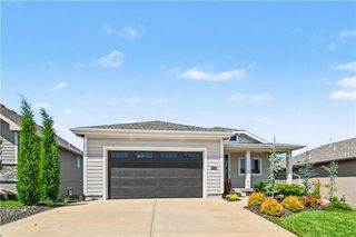 4002 W 158th Terrace, Overland Park, KS 66224