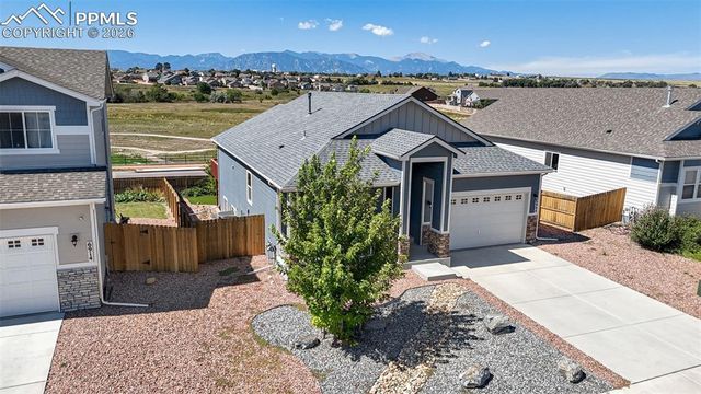 6904 Bigtooth Maple Drive, Colorado Springs, CO 80925