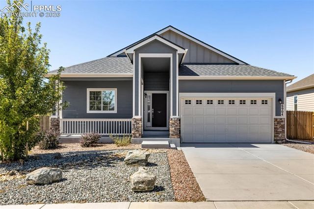 6904 Bigtooth Maple Drive, Colorado Springs, CO 80925