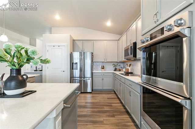 6904 Bigtooth Maple Drive, Colorado Springs, CO 80925