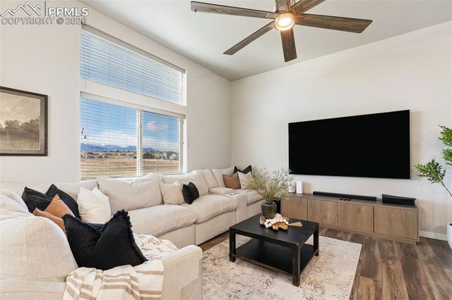 6904 Bigtooth Maple Drive, Colorado Springs, CO 80925