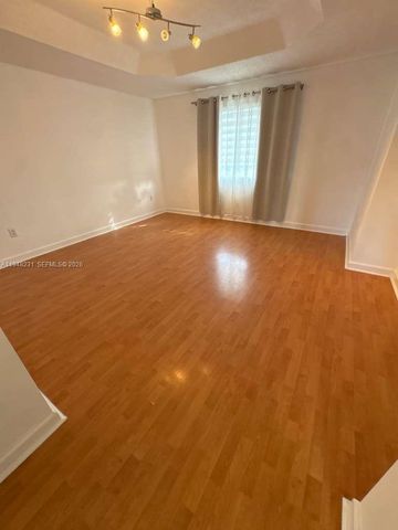 11614 NW 51st Ln, Doral, FL 33178