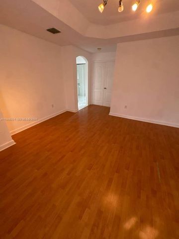 11614 NW 51st Ln, Doral, FL 33178