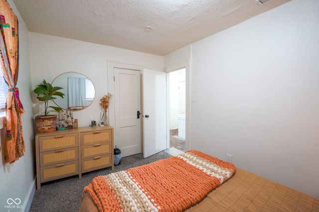 1877 Mansfield Street, Indianapolis, IN 46202