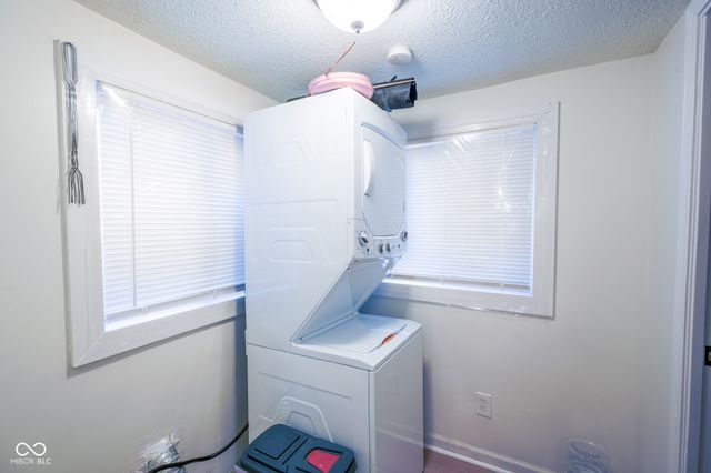 1877 Mansfield Street, Indianapolis, IN 46202