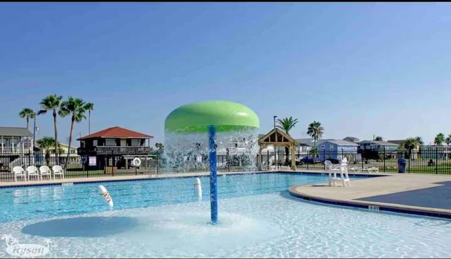 16515 Jolly Roger Road, Jamaica Beach, TX 77554