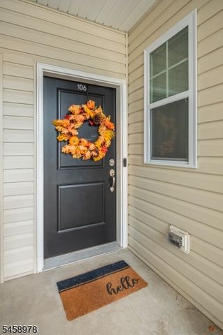 106 Autumn Ct, Little Falls Twp., NJ 07424