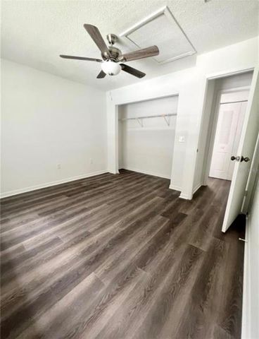 5011 BORDEAUX VILLAGE PLACE 201, Tampa, FL 33617