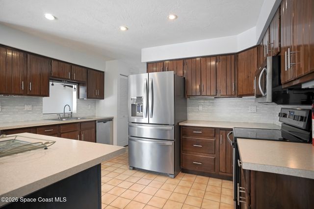 401 3rd Avenue, Melbourne Beach, FL 32951