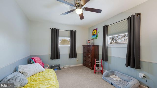 1246 VICTORIA RD, Warminster, PA 18974