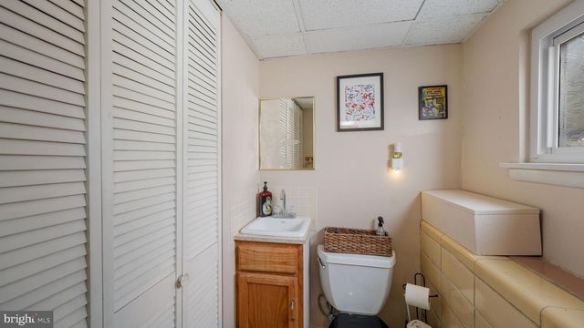 1246 VICTORIA RD, Warminster, PA 18974