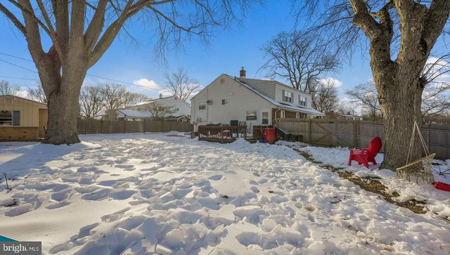 1246 VICTORIA RD, Warminster, PA 18974