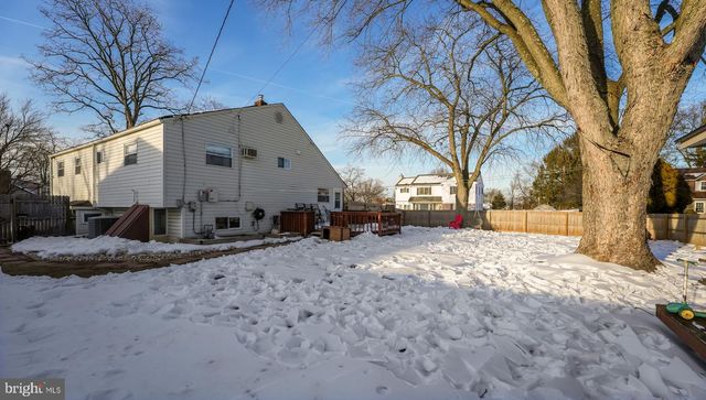 1246 VICTORIA RD, Warminster, PA 18974