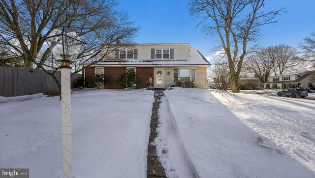 1246 VICTORIA RD, Warminster, PA 18974