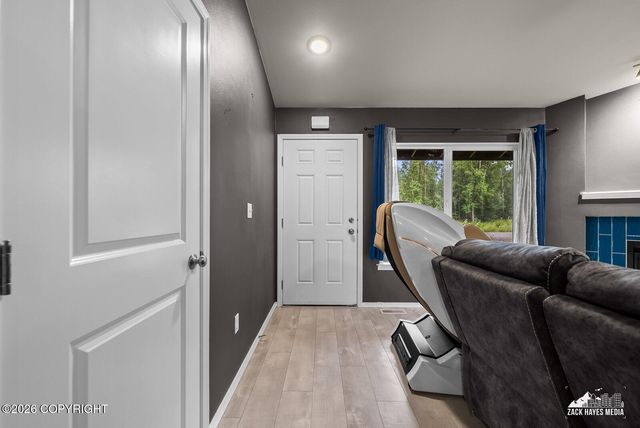 1554 E Hidden Ranch Loop, Palmer, AK 99645