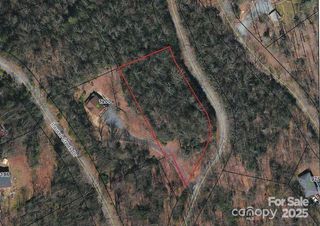 000 Wash Freeman Road 14, Hendersonville, NC 28792