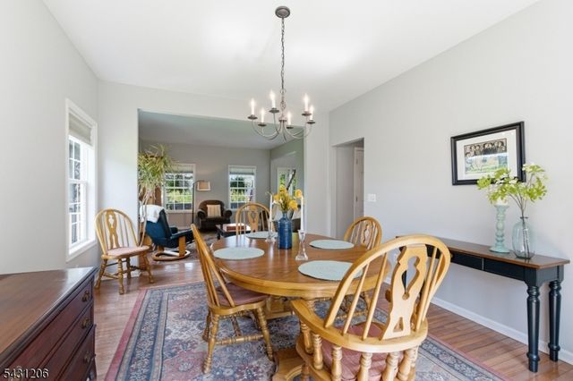 8 Links Ct, Sparta Twp., NJ 07871