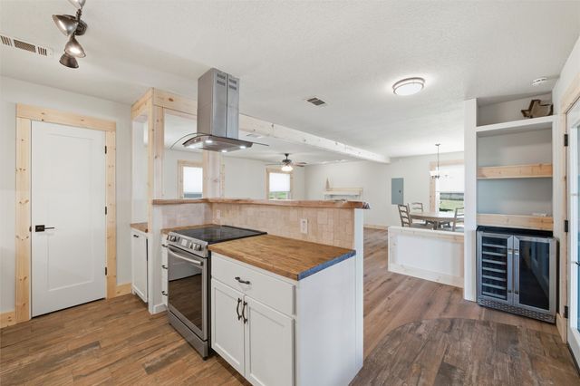 6149 County Road 1022, Joshua, TX 76058