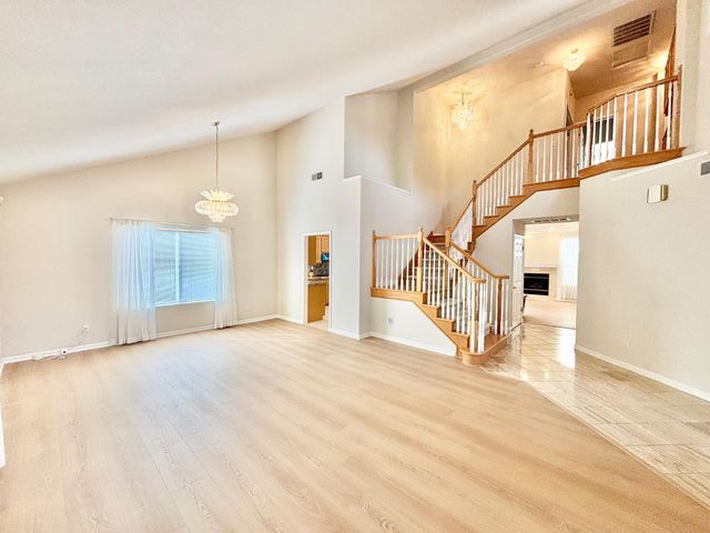 1053 L Aloutte Way, Sacramento, CA 95831
