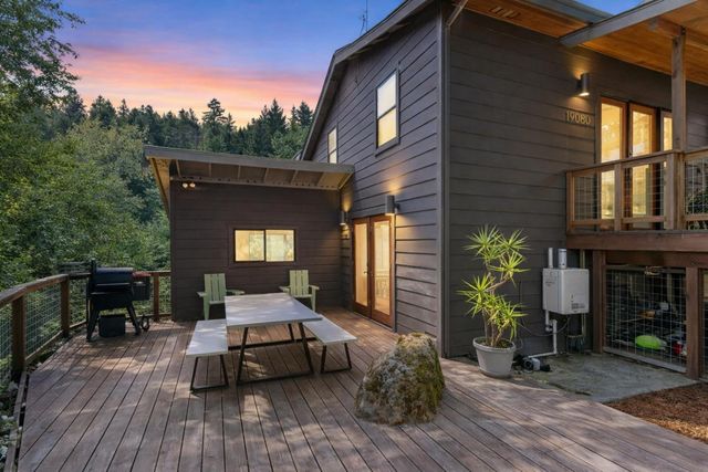 19060 Laurel Drive, Los Gatos, CA 95033