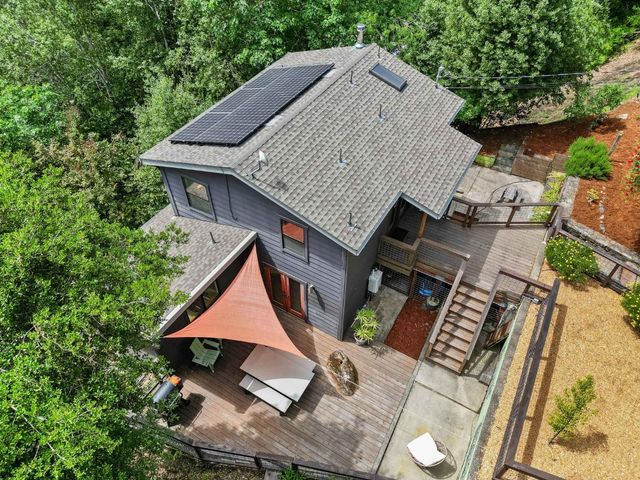 19060 Laurel Drive, Los Gatos, CA 95033
