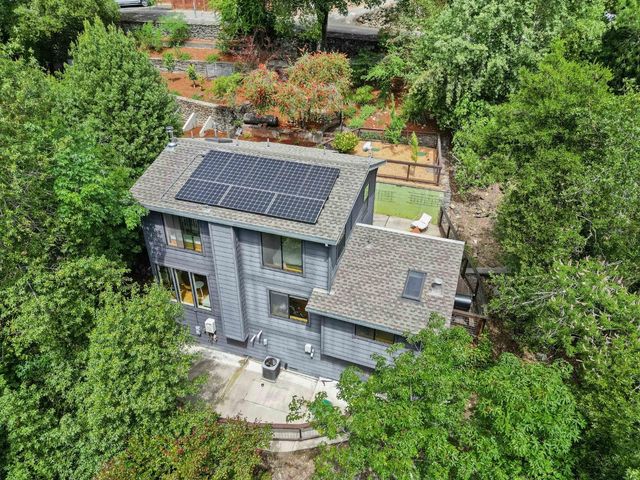19060 Laurel Drive, Los Gatos, CA 95033