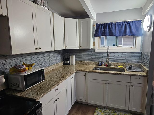 1620 Duxberry Avenue, Columbus, OH 43219