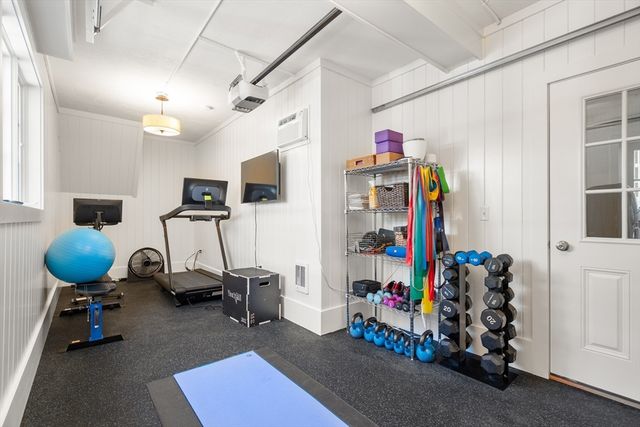 24 Coolidge Avenue, Cambridge, MA 02138