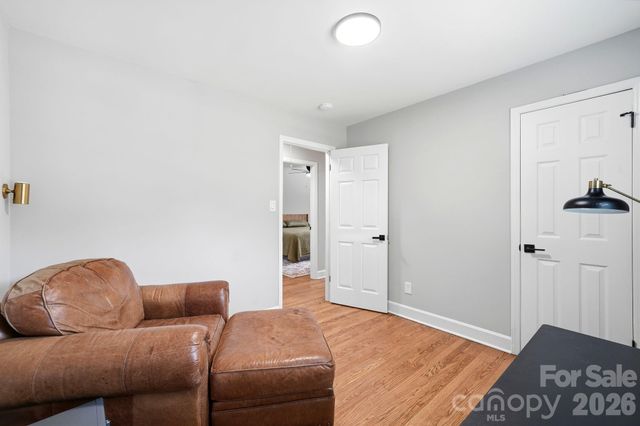 7552 Idlewild Road, Charlotte, NC 28212