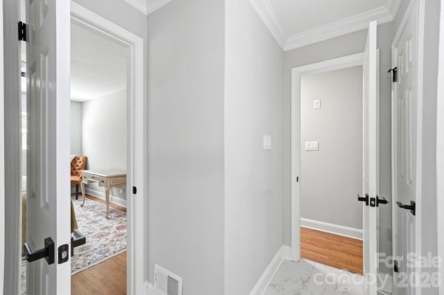 7552 Idlewild Road, Charlotte, NC 28212