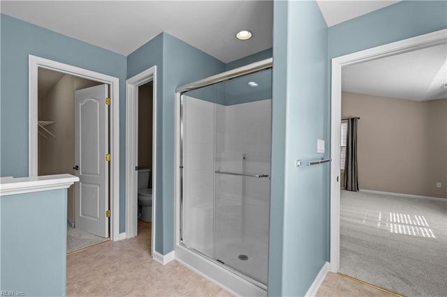1001 Lambourne LN, Virginia Beach, VA 23462