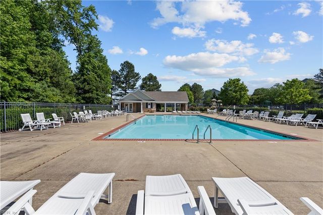 1001 Lambourne LN, Virginia Beach, VA 23462