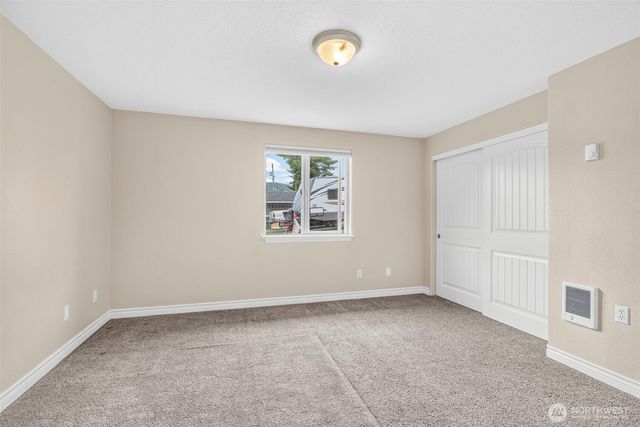 53 Michael St, Cathlamet, WA 98612