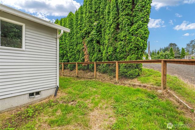 53 Michael St, Cathlamet, WA 98612