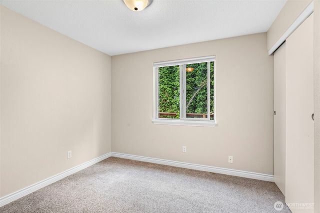 53 Michael St, Cathlamet, WA 98612