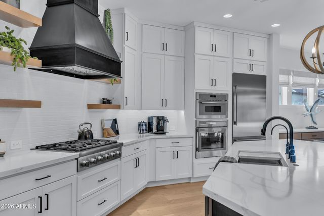 21448 W HILLCREST Boulevard, Buckeye, AZ 85396