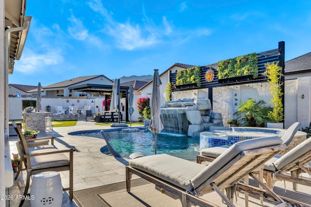 21448 W HILLCREST Boulevard, Buckeye, AZ 85396